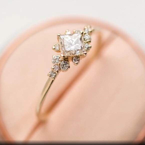 NEW 18K Gold Filled White Sapphire Engagement Ring - Picture 4 of 5